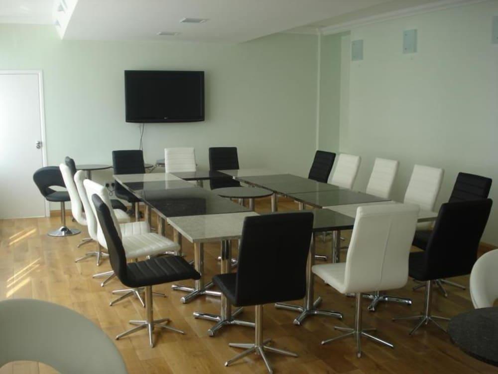 Eastbourne Riviera Hotel מראה חיצוני תמונה