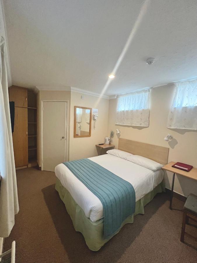 Eastbourne Riviera Hotel מראה חיצוני תמונה