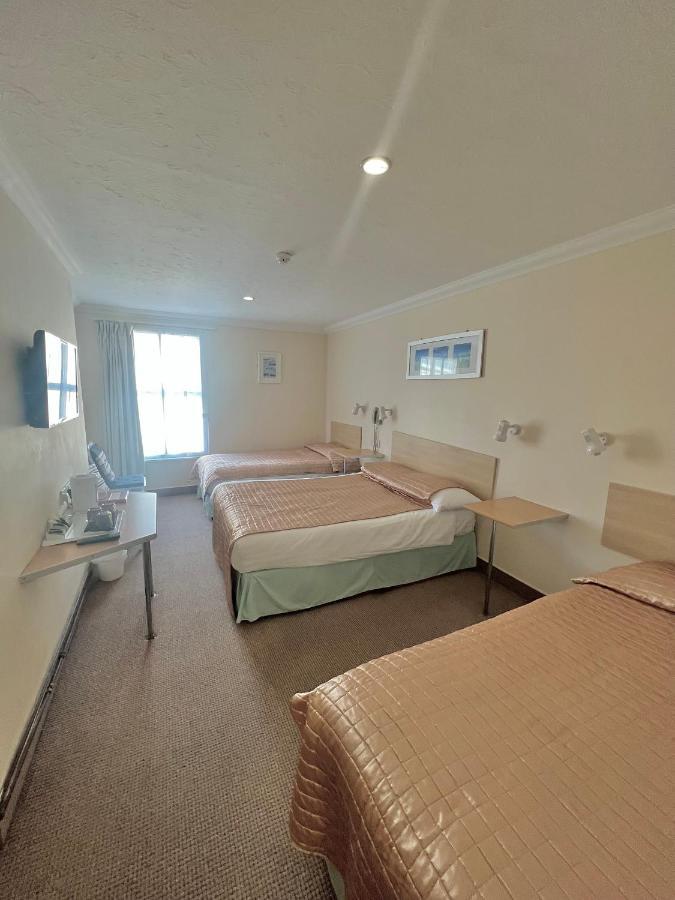 Eastbourne Riviera Hotel מראה חיצוני תמונה
