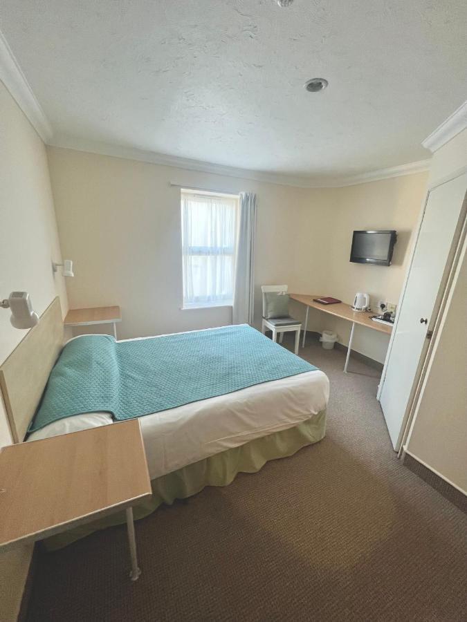 Eastbourne Riviera Hotel מראה חיצוני תמונה