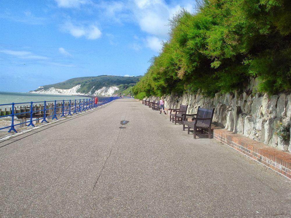 Eastbourne Riviera Hotel מראה חיצוני תמונה