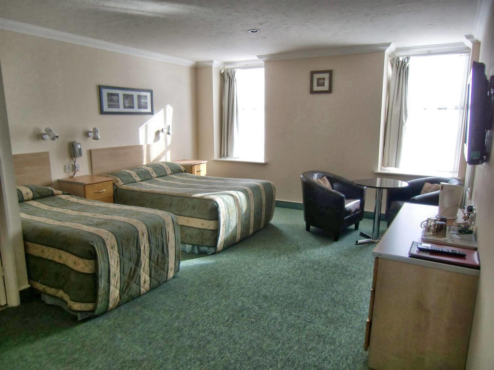 Eastbourne Riviera Hotel מראה חיצוני תמונה